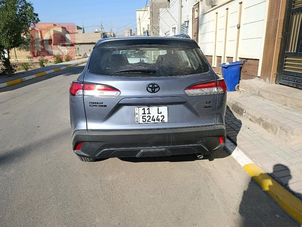 تۆیۆتا کۆرۆلا کرۆس